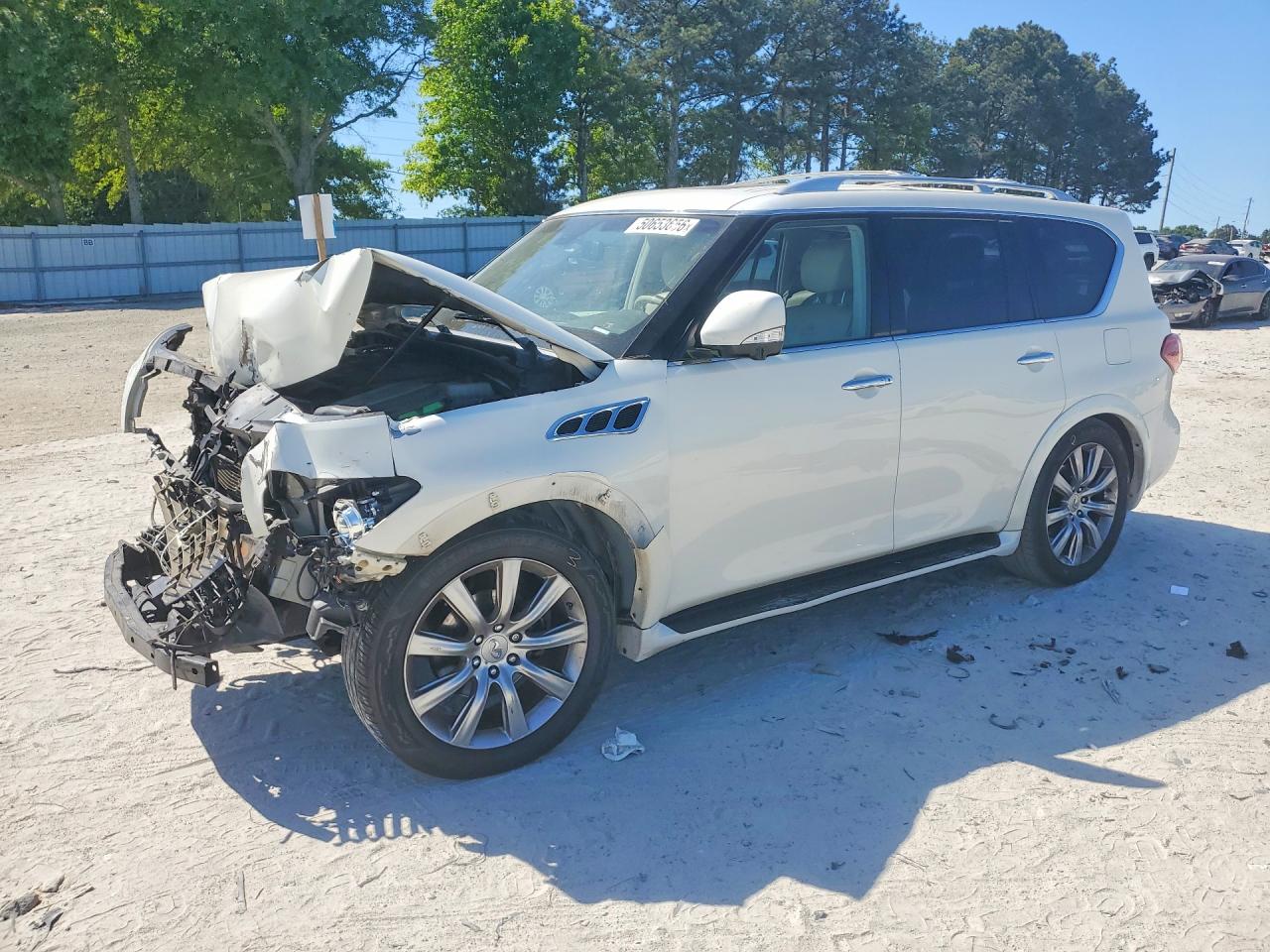 Salvage INFINITI Qx Image