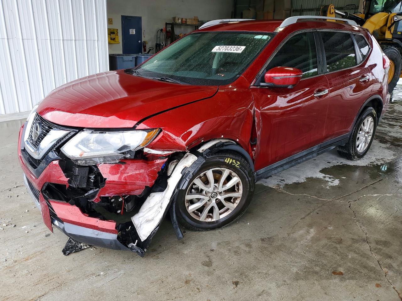 Salvage Nissan Rogue Image