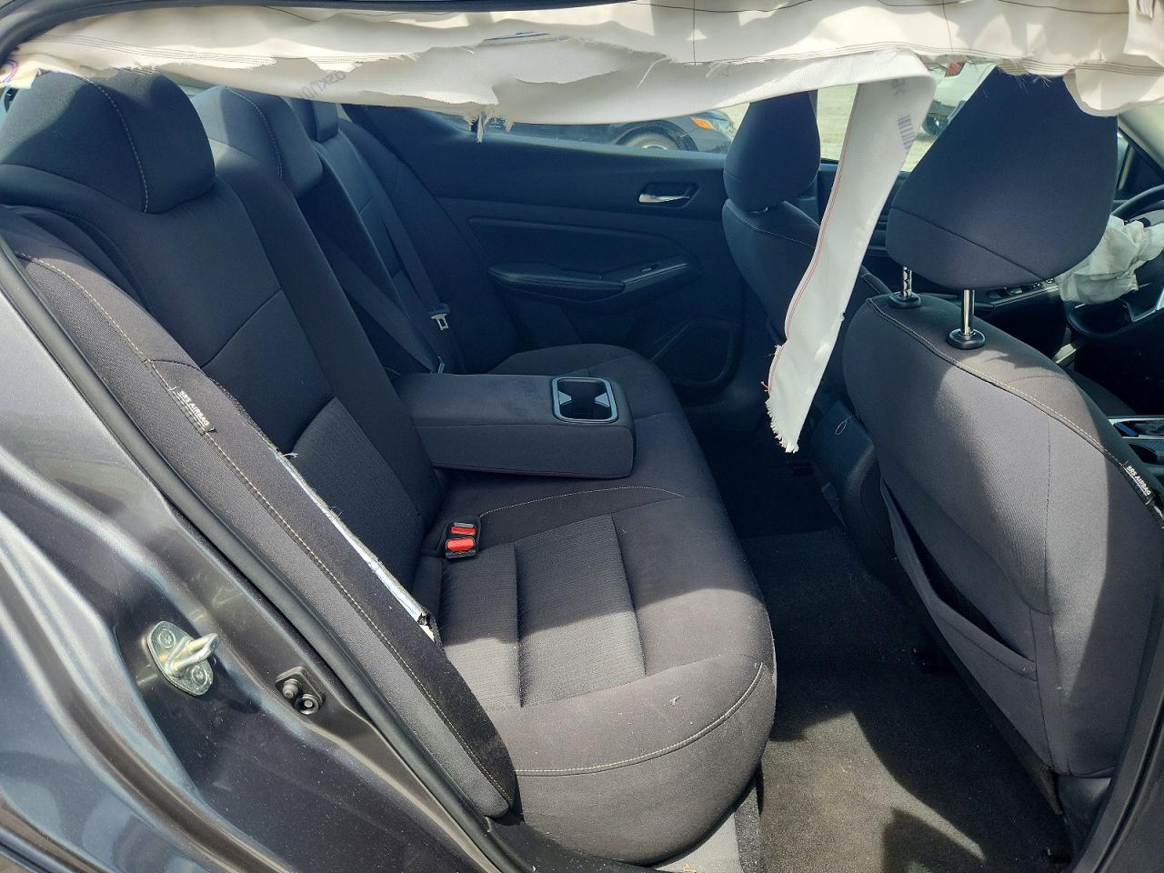 Nissan Altima S