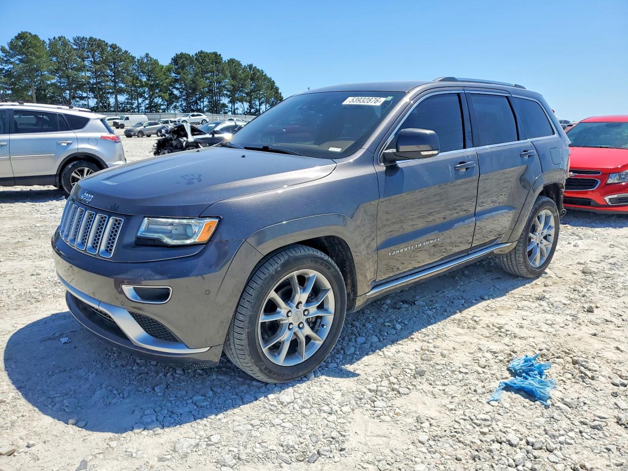 Salvage Jeep Grand Cherokee Image