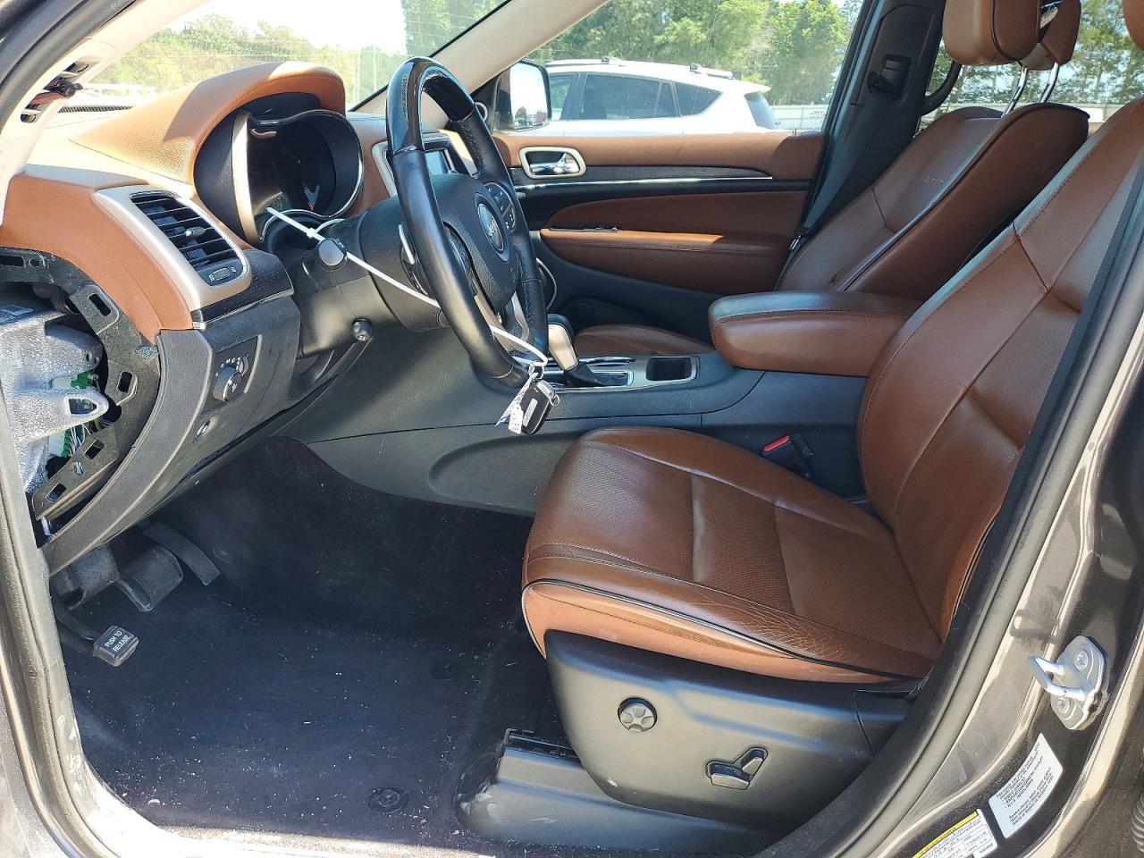 Jeep Cherokee Summit
