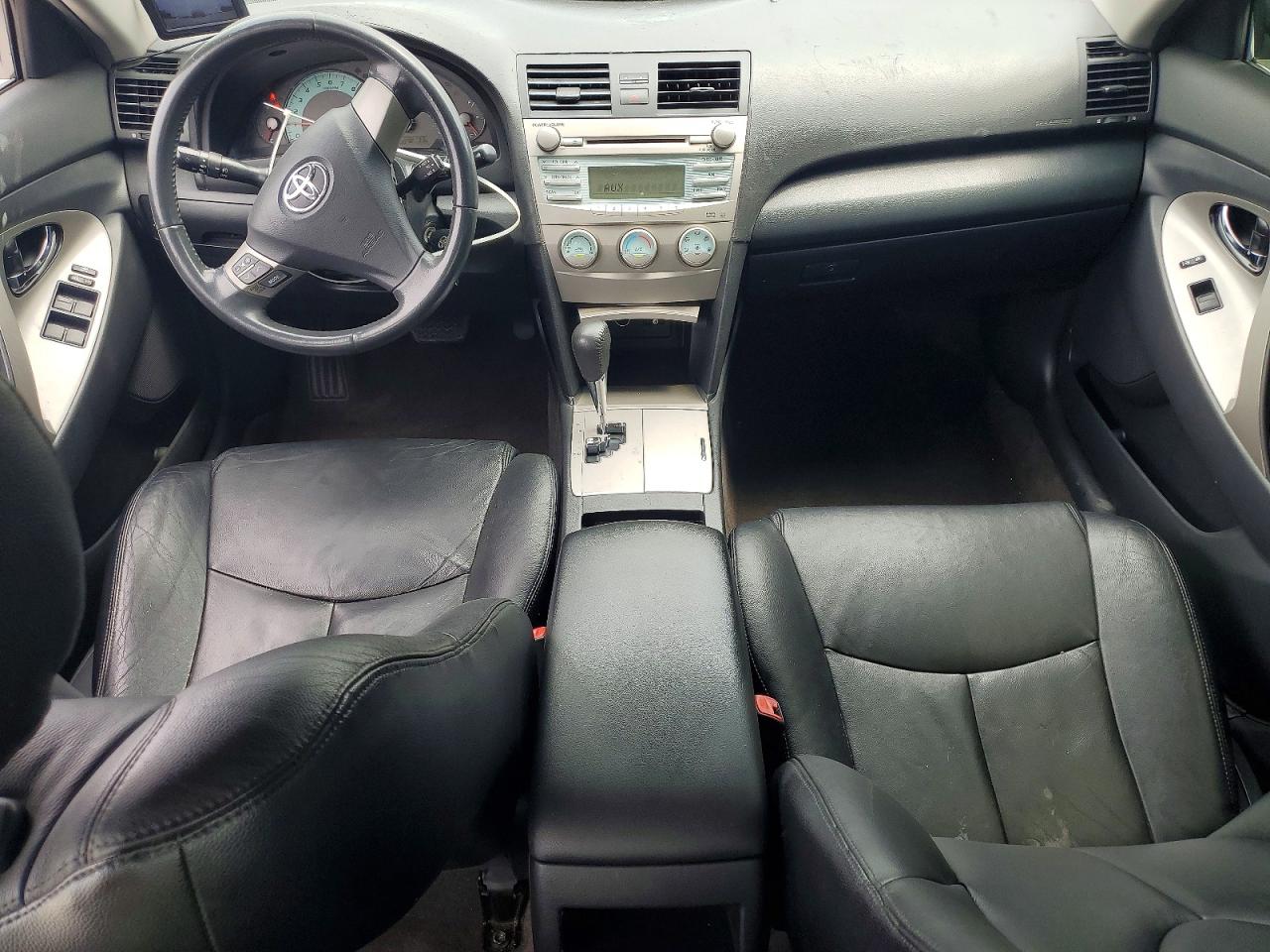 Toyota Camry Se V6