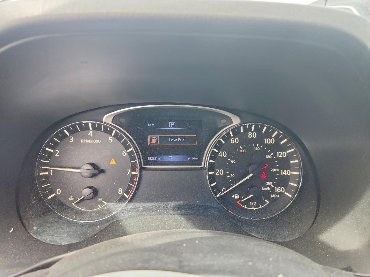 Nissan Pathfinder Platinum