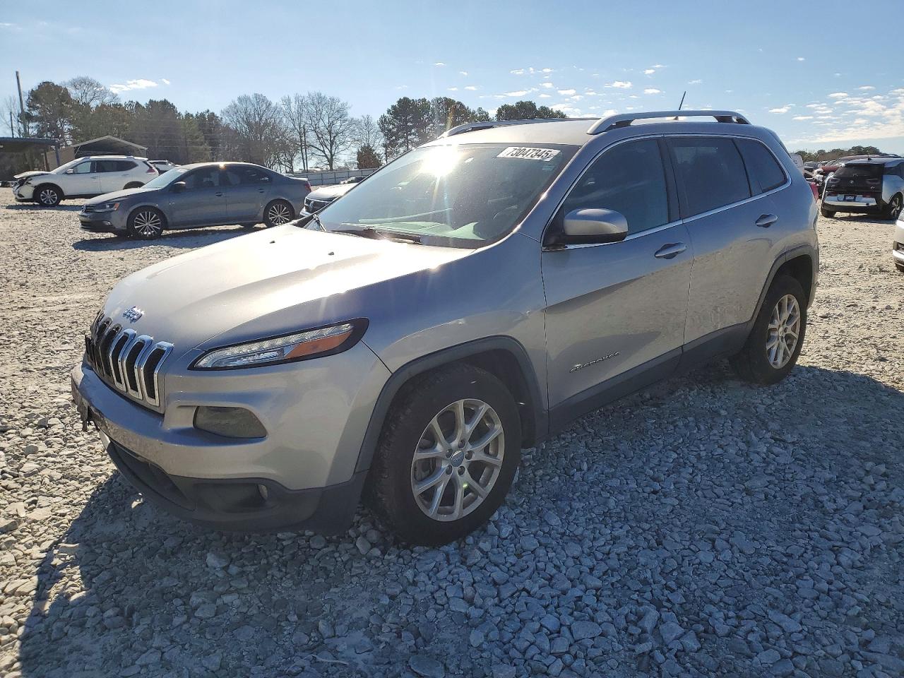 Salvage Jeep Grand Cherokee Image