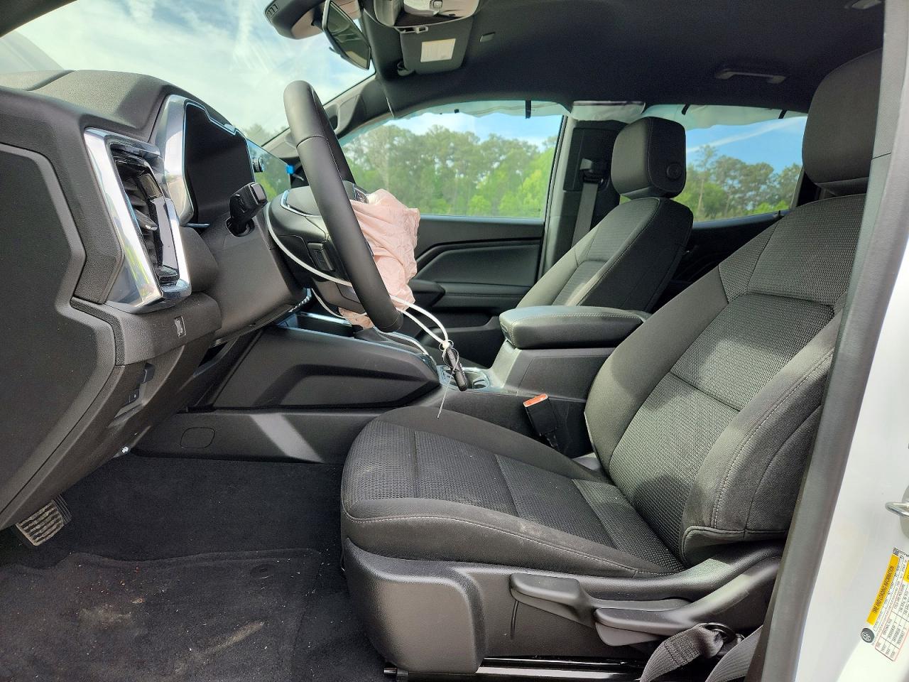GMC Canyon Elevation