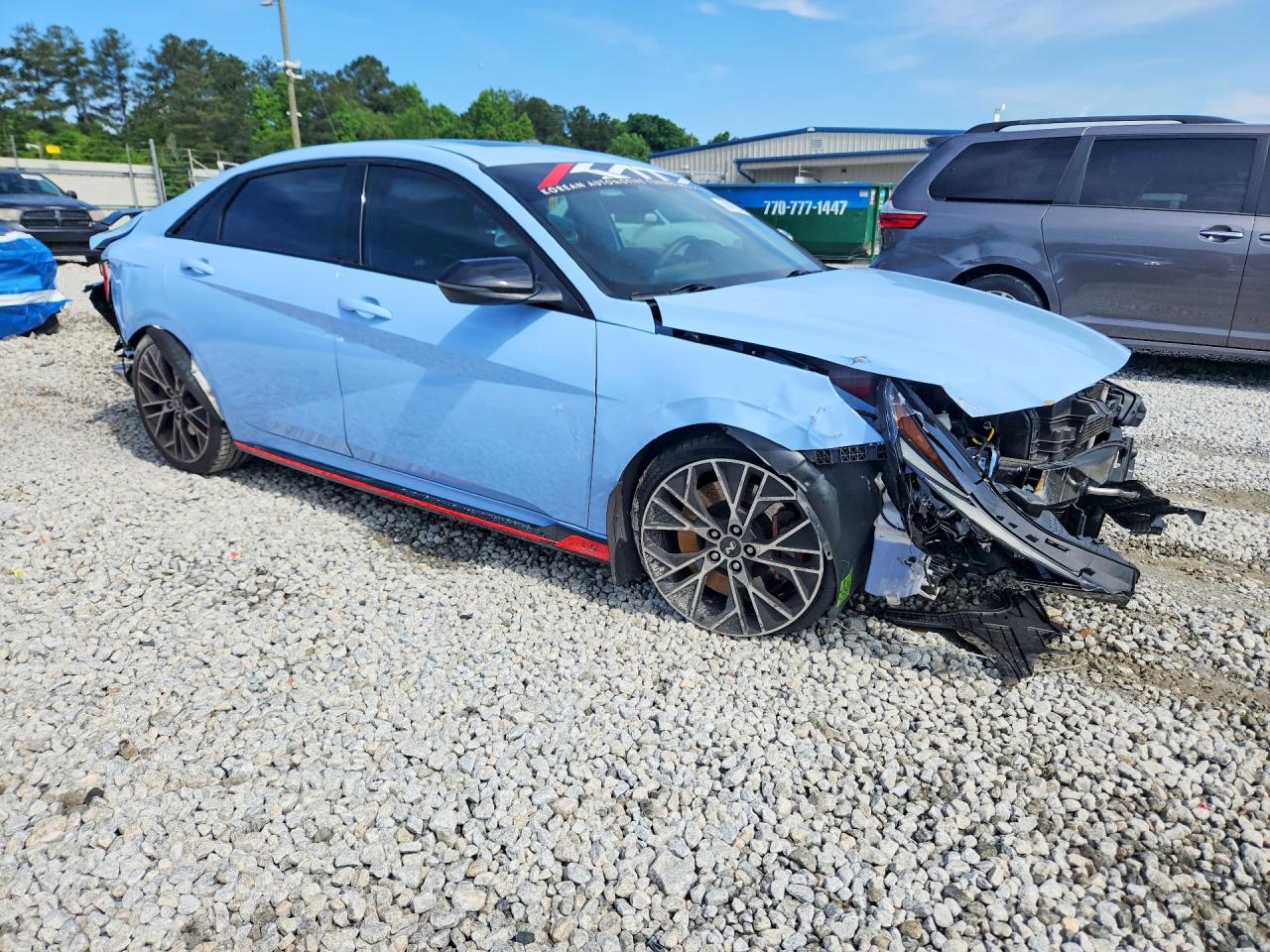 Hyundai ELANTRA Base