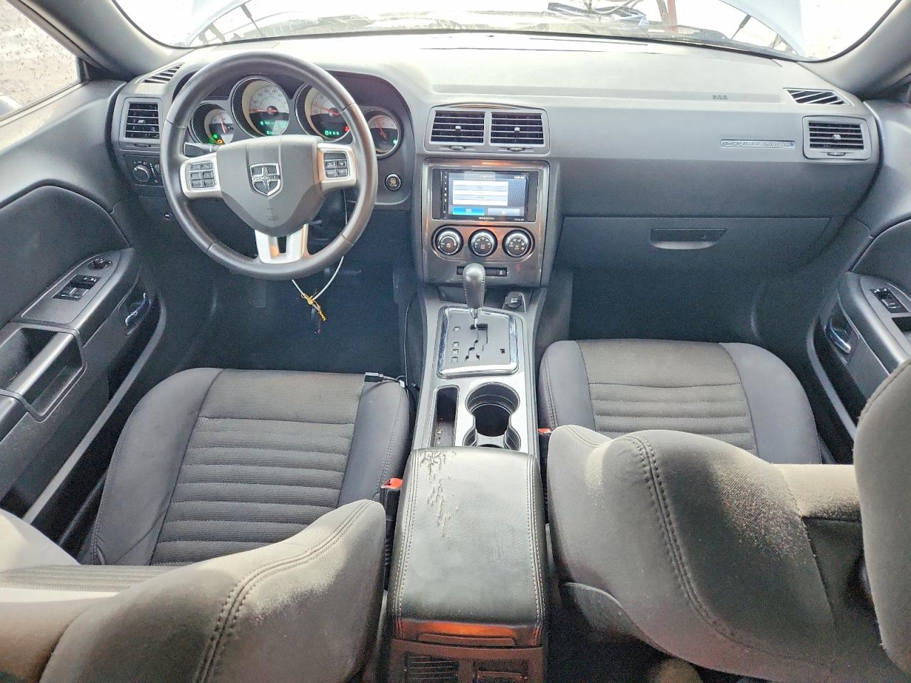 Dodge Challenger Sxt
