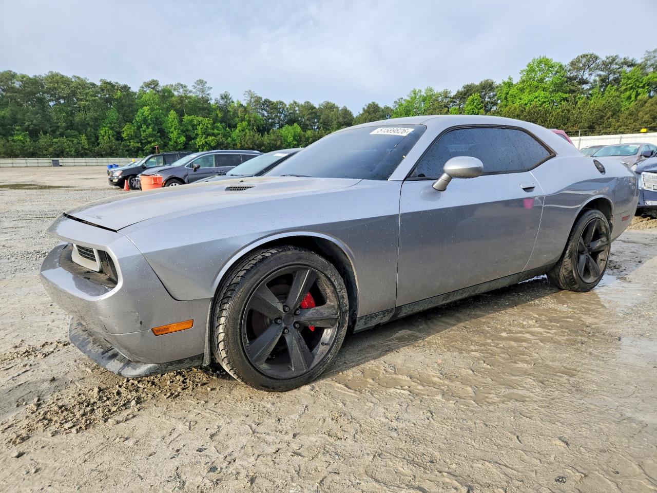 Salvage Dodge Challenger Image