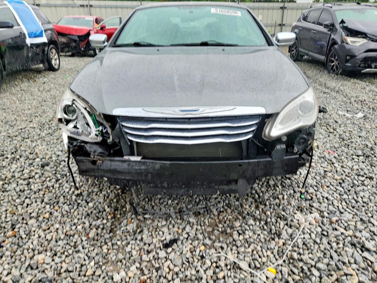 Chrysler 200 Limited
