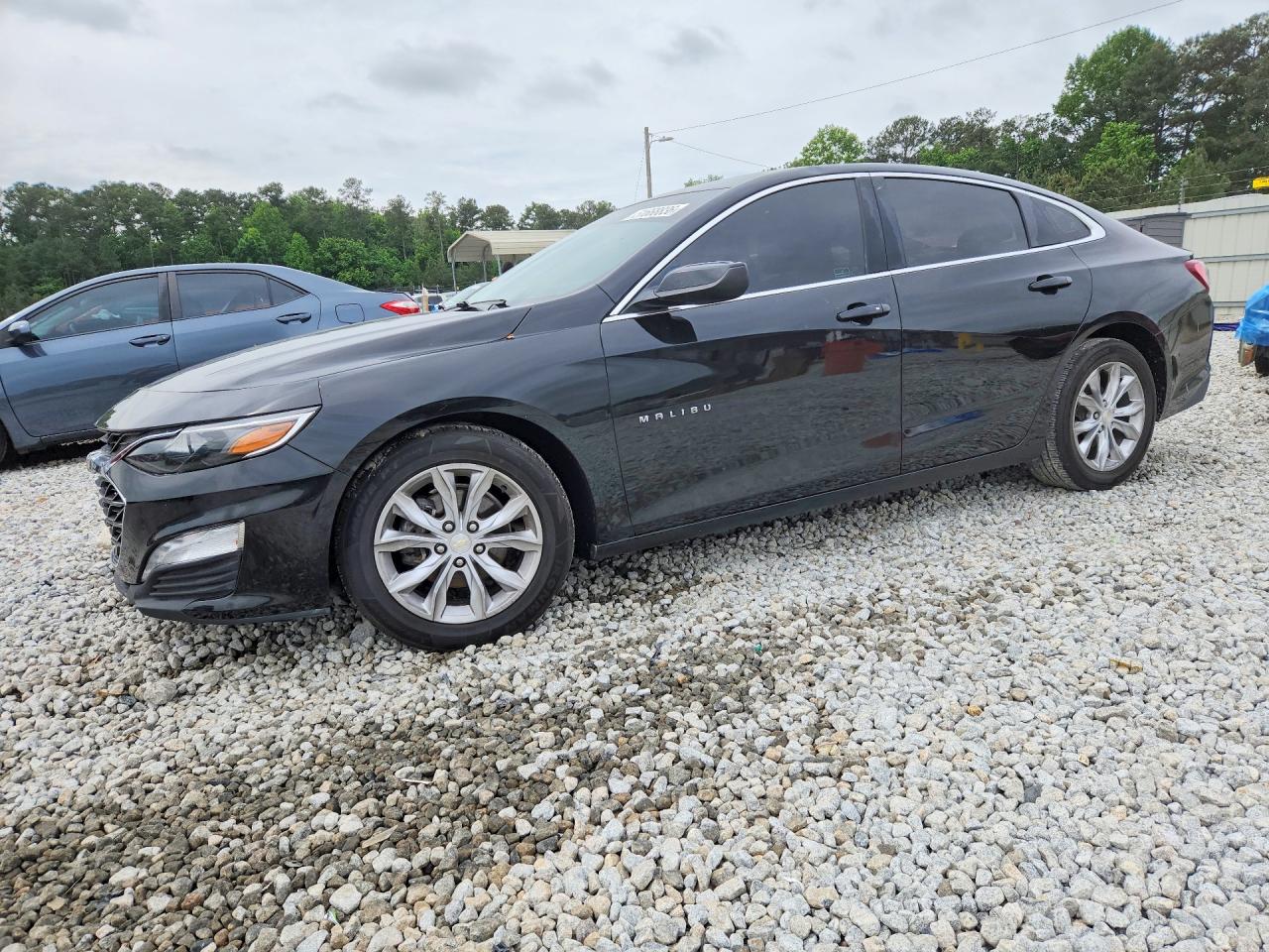Salvage Chevrolet Malibu Image