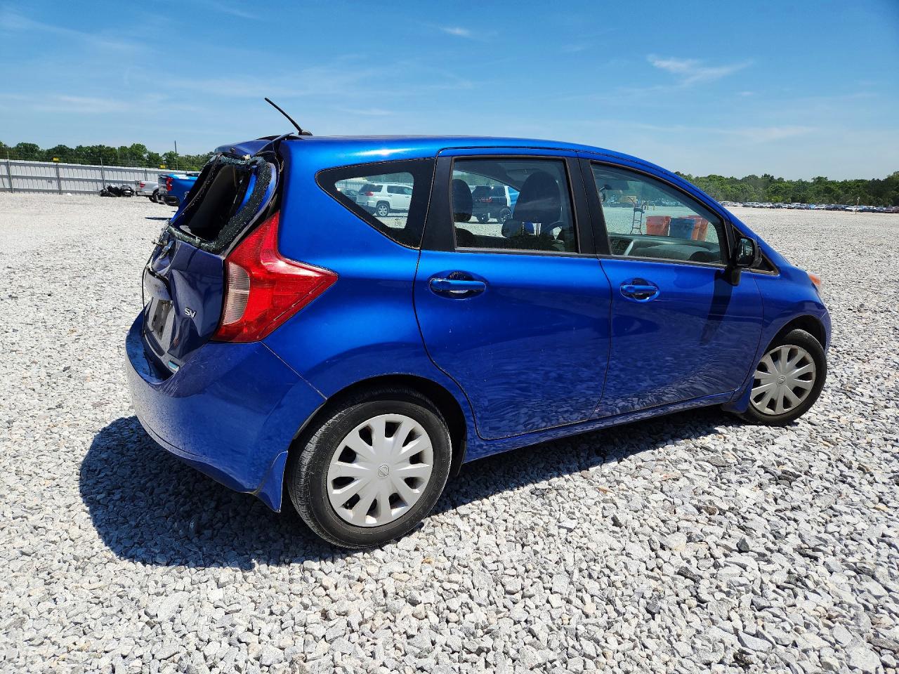 Nissan Versa Sv