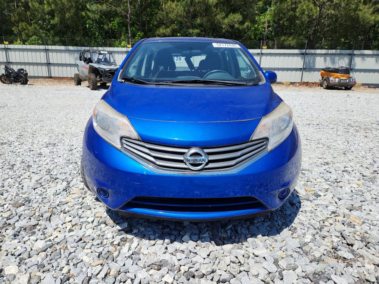 Nissan Versa Sv