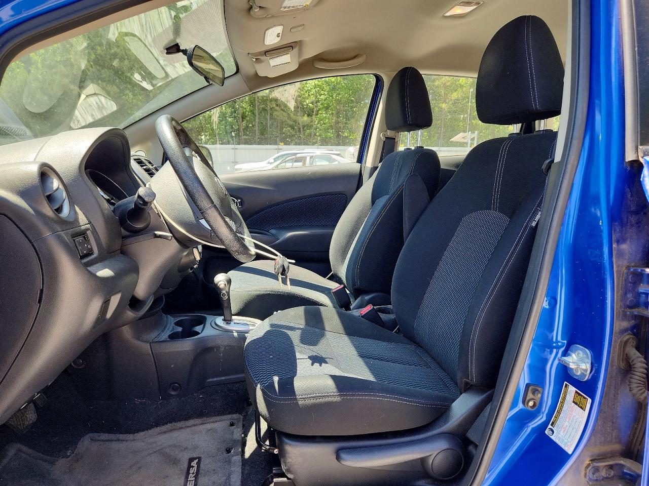 Nissan Versa Sv
