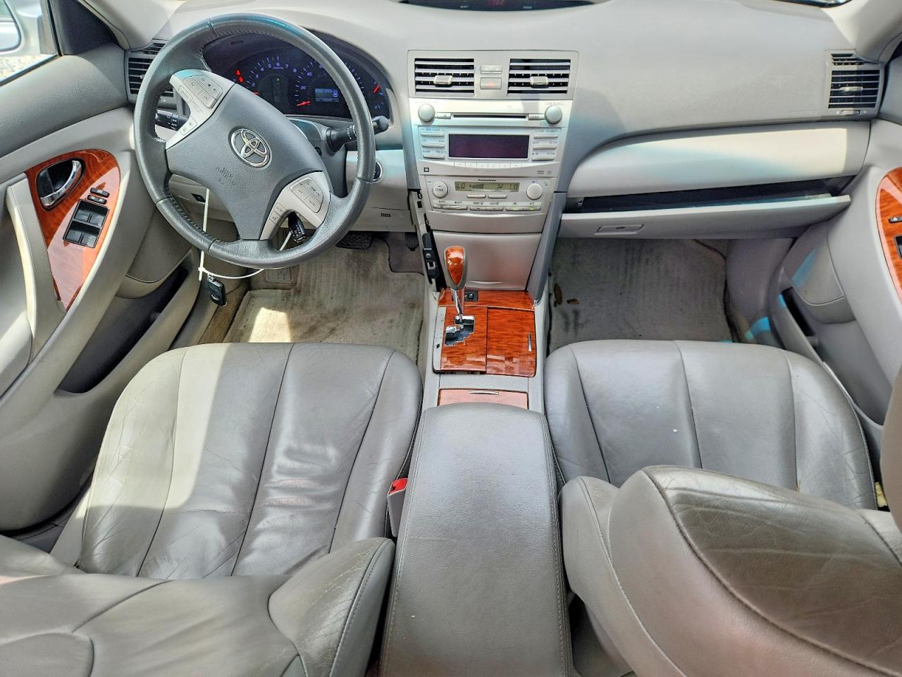 Toyota Camry Xle
