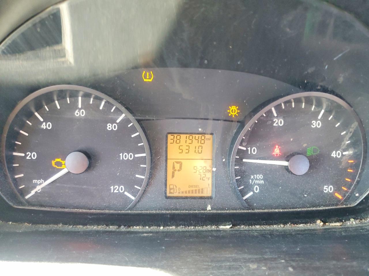 Mercedes-Benz Sprinter 2500