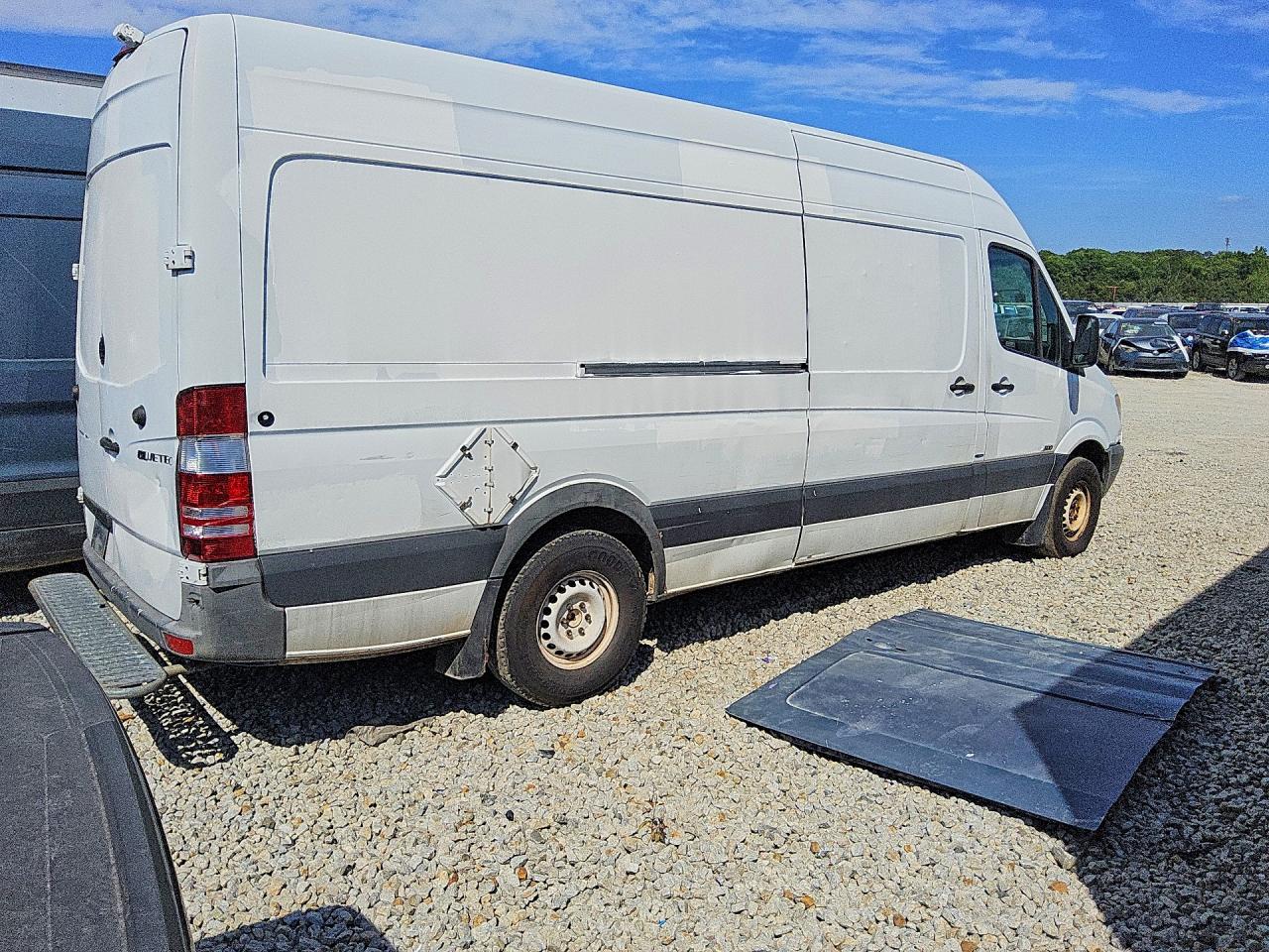 Mercedes-Benz Sprinter 2500
