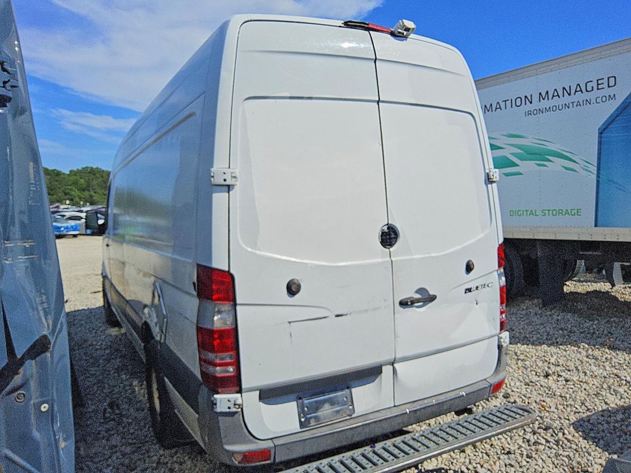 Mercedes-Benz Sprinter 2500