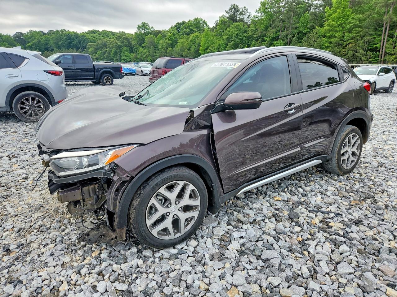 Salvage Honda HR-V Image