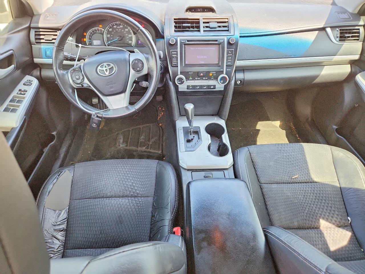 Toyota Camry Se V6