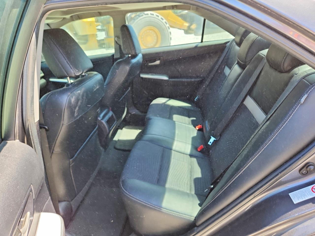 Toyota Camry Se V6