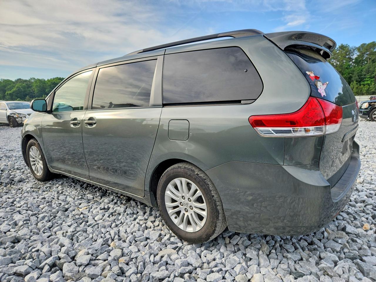 Toyota Sienna Xle 8-passenger