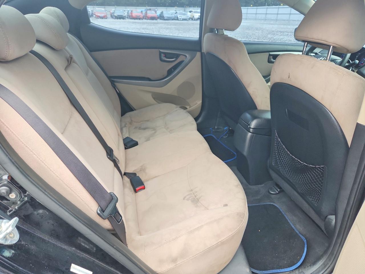 Hyundai ELANTRA Se