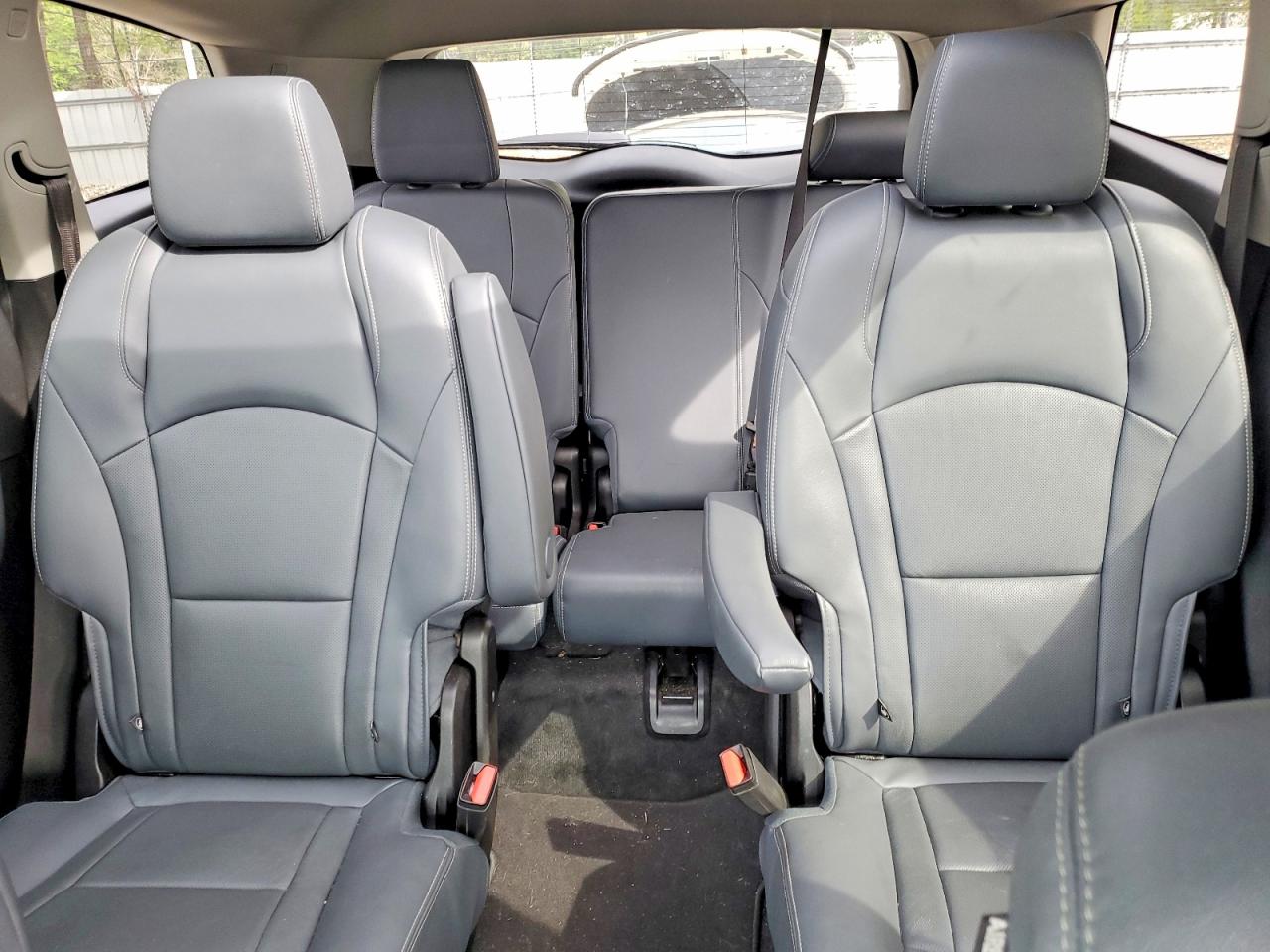 Buick Enclave Essence