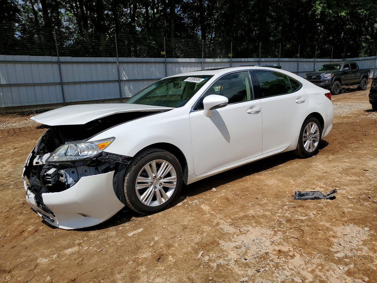 Salvage Lexus Es Image
