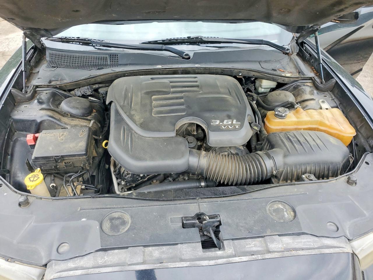 Dodge Charger Se