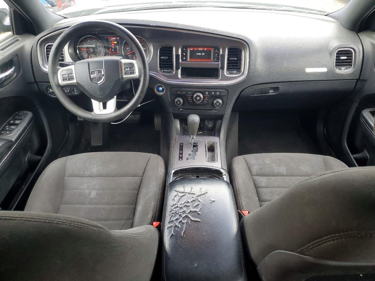 Dodge Charger Se