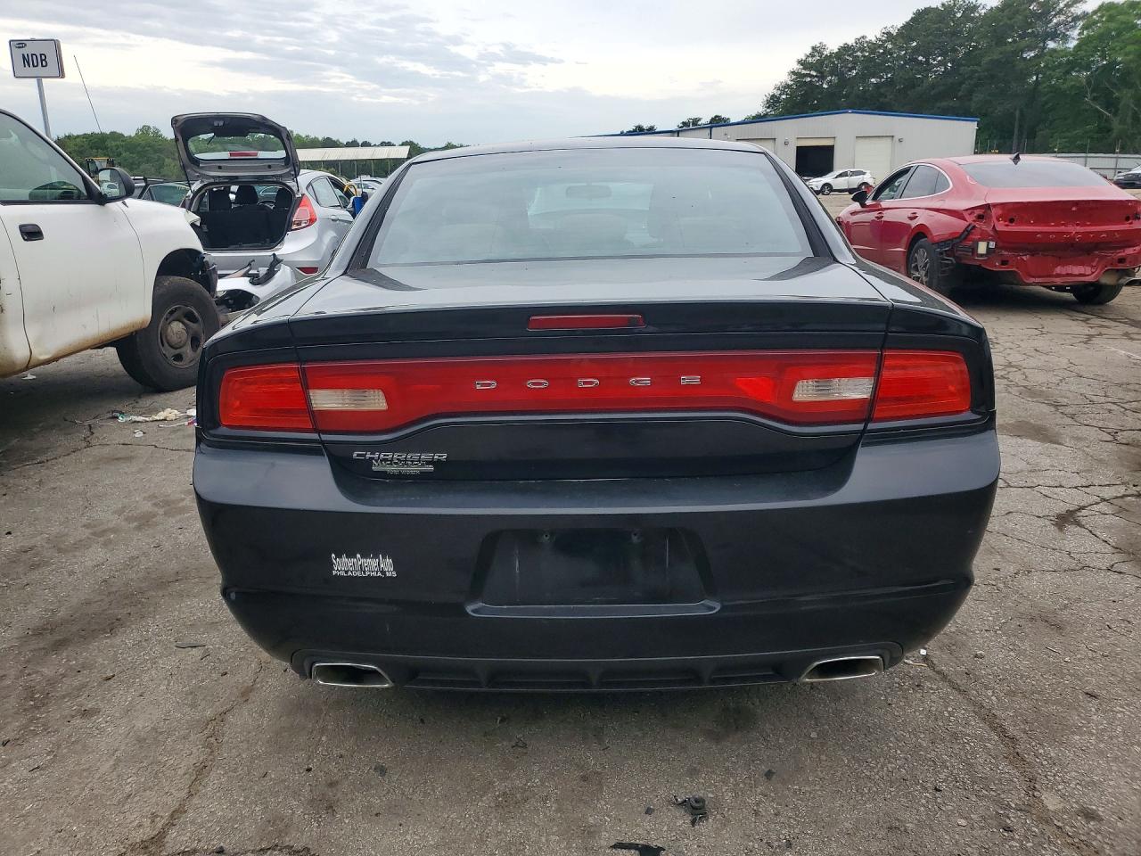 Dodge Charger Se