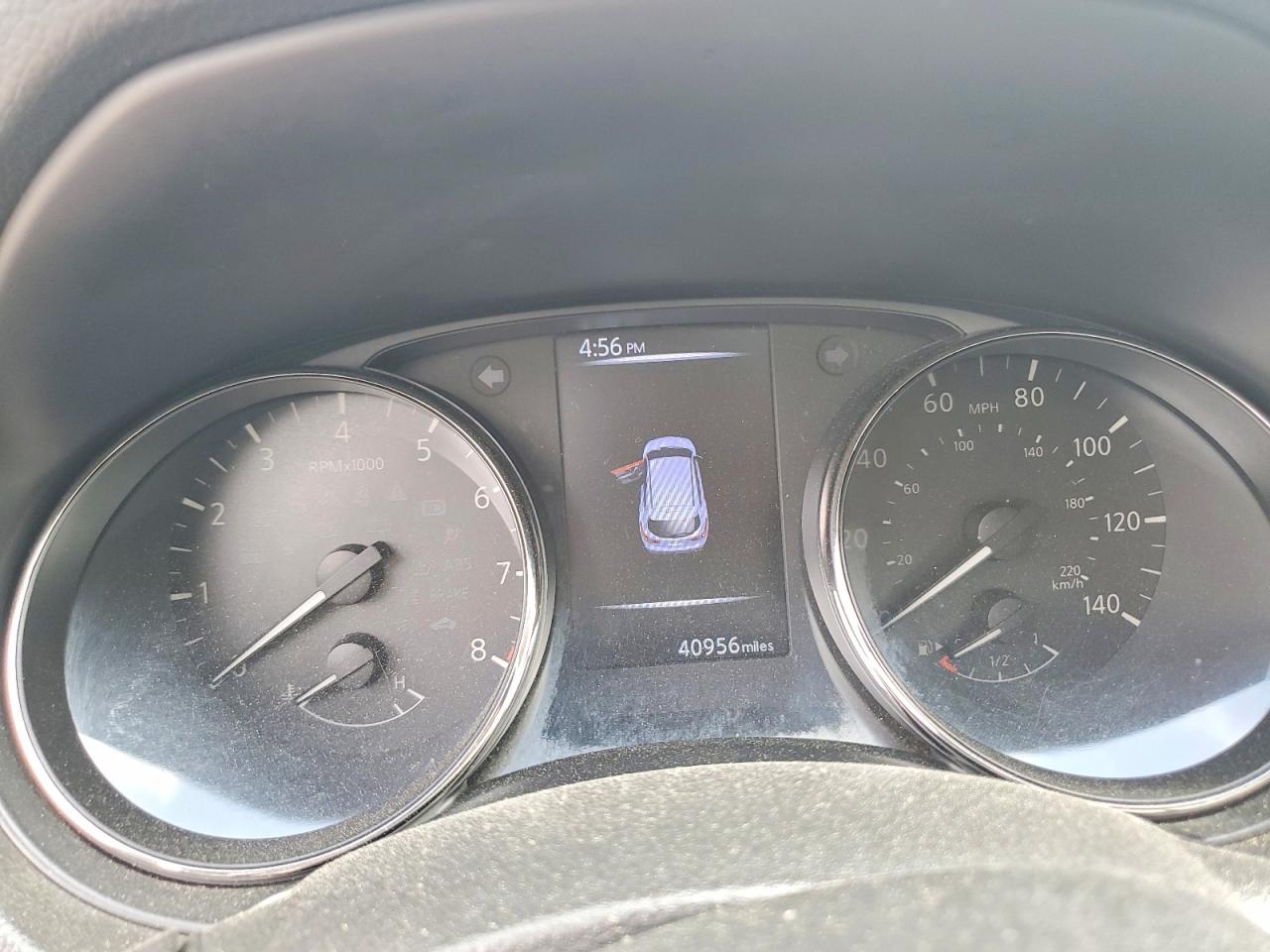 Nissan Rogue S