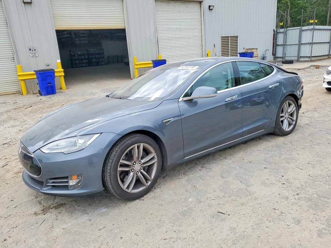 Salvage Tesla Model S Image