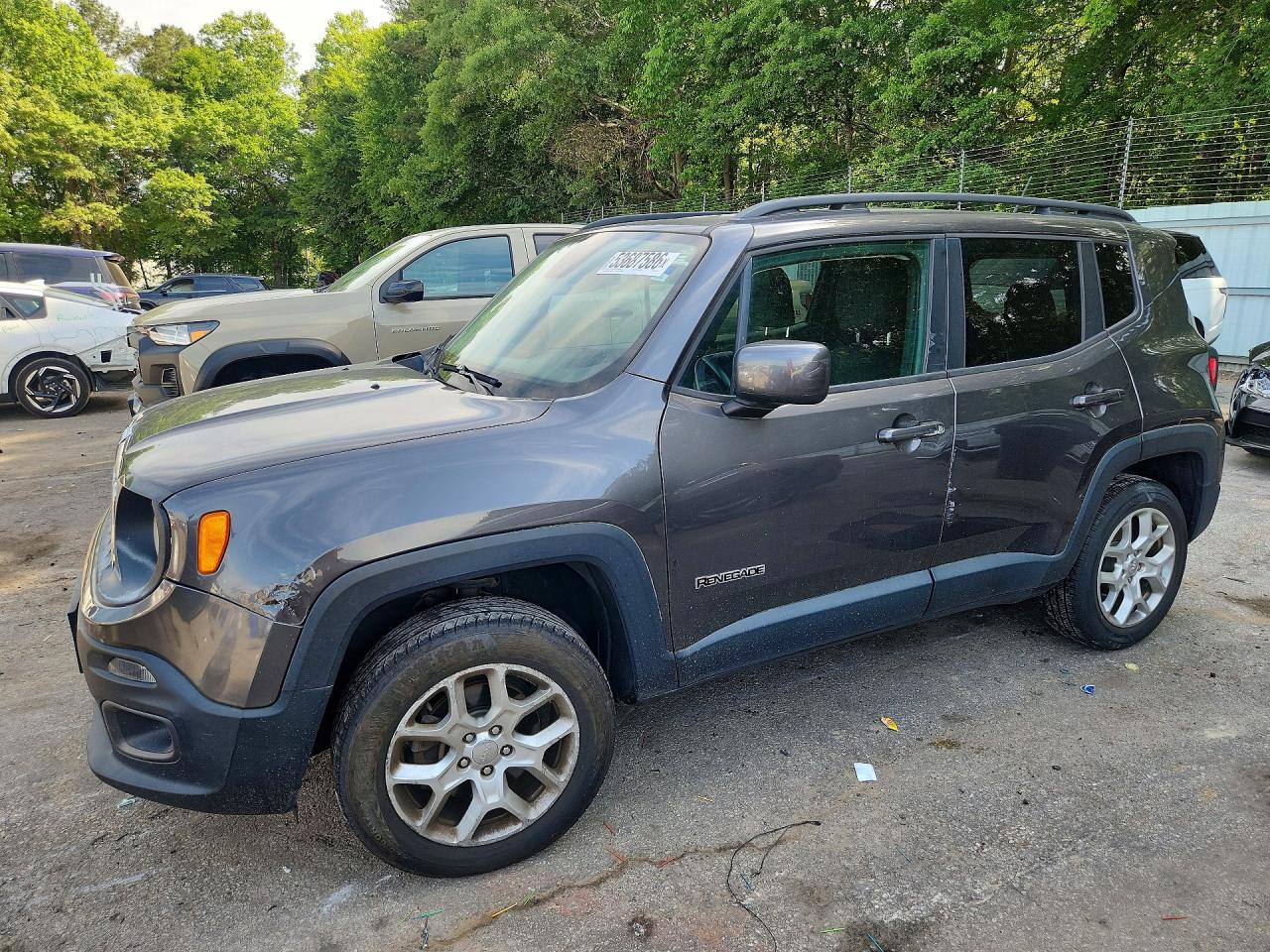 Salvage Jeep Renegade Image