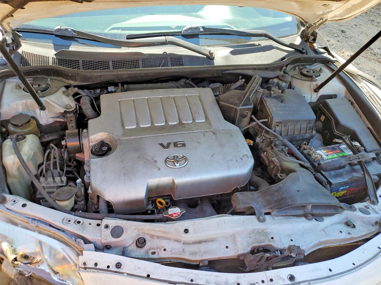 Toyota Camry Le V6