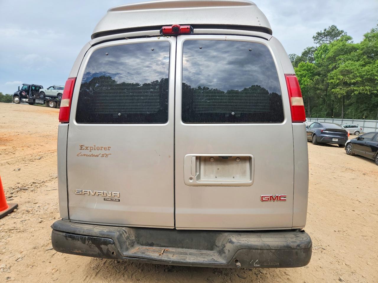 GMC Savana Rv G1500