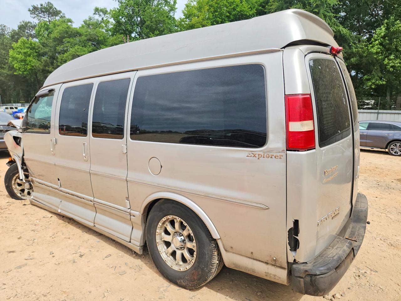 GMC Savana Rv G1500