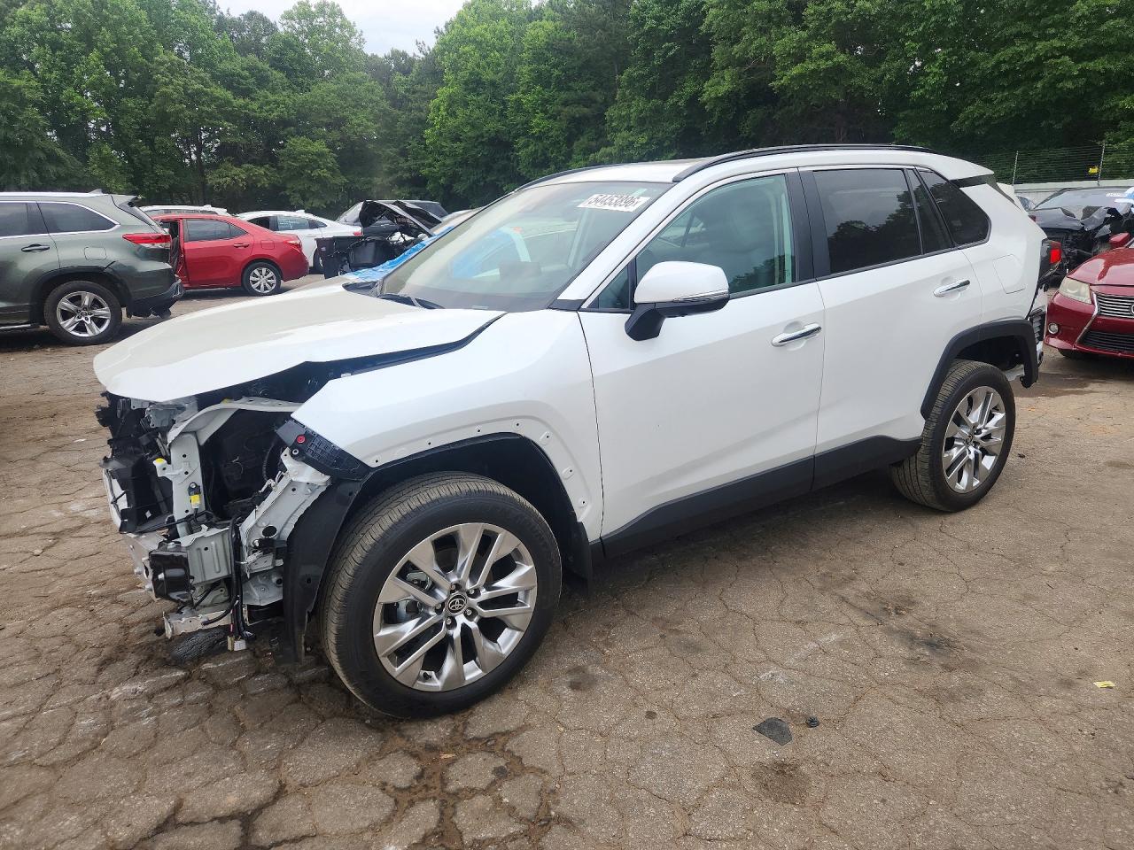 Salvage Toyota RAV4 Image