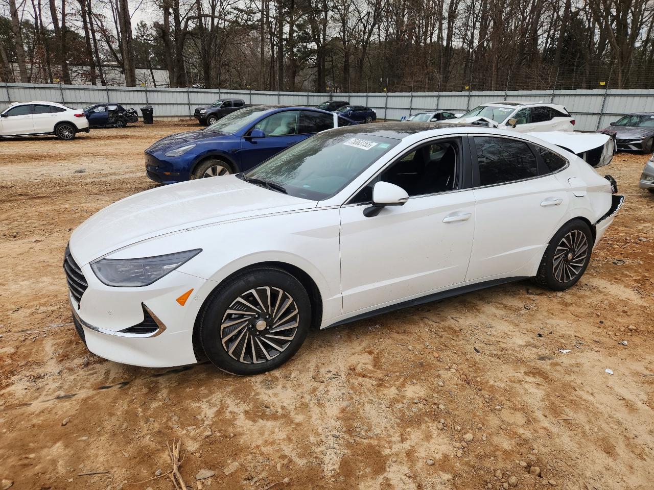 Salvage Hyundai SONATA Image
