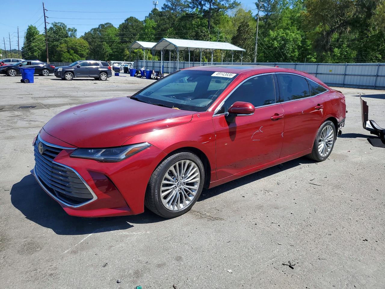 Salvage Toyota Avalon Image