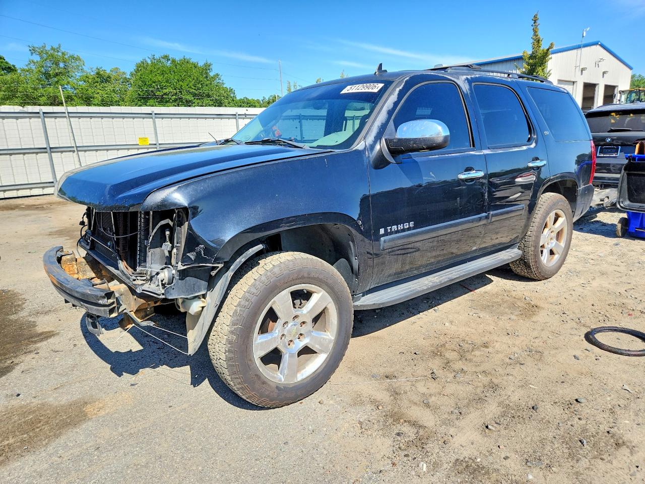 Salvage Chevrolet Tahoe Image