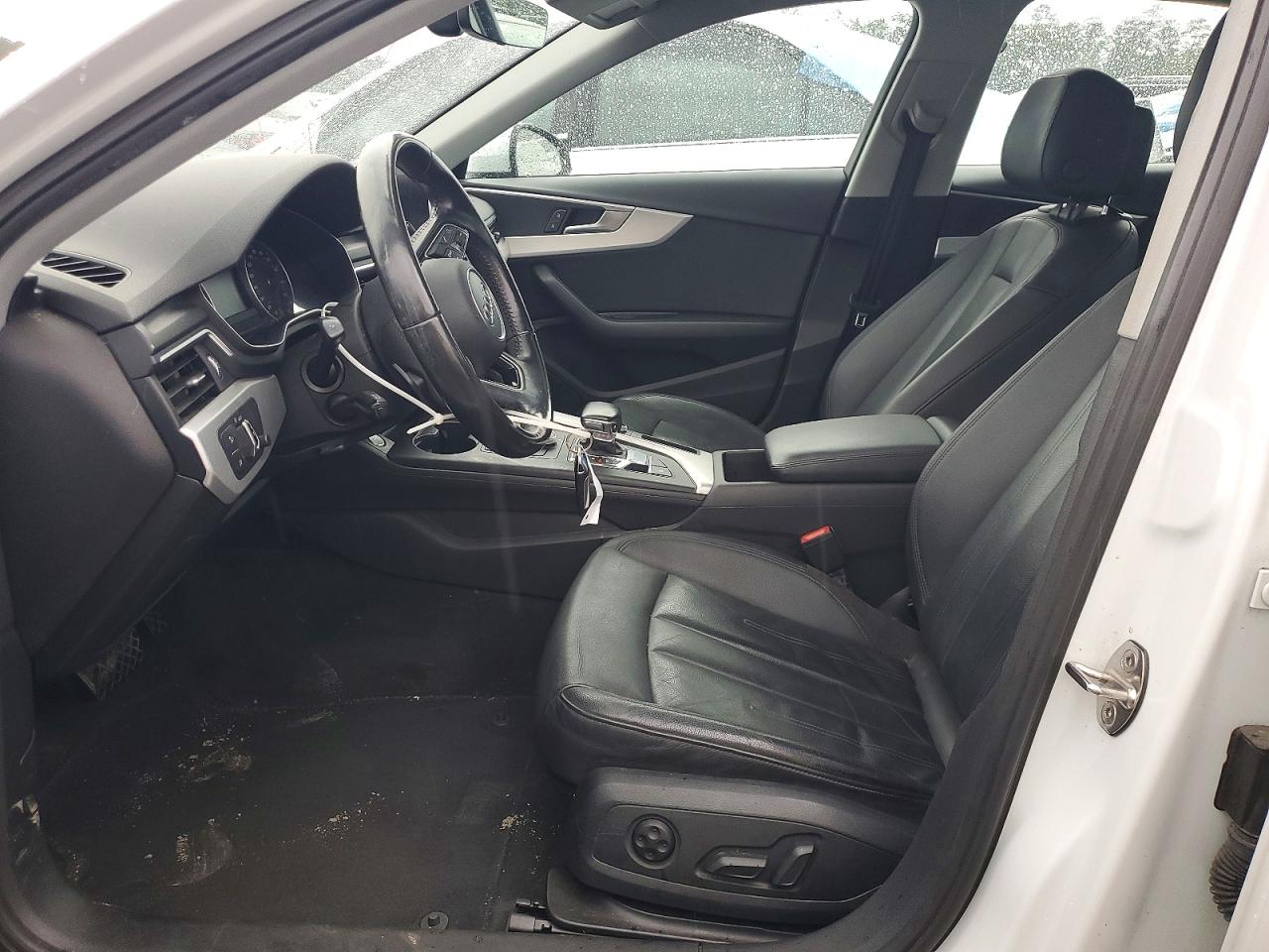 Audi A4 Premium