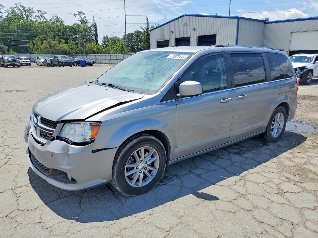 Salvage Dodge Caravan Image