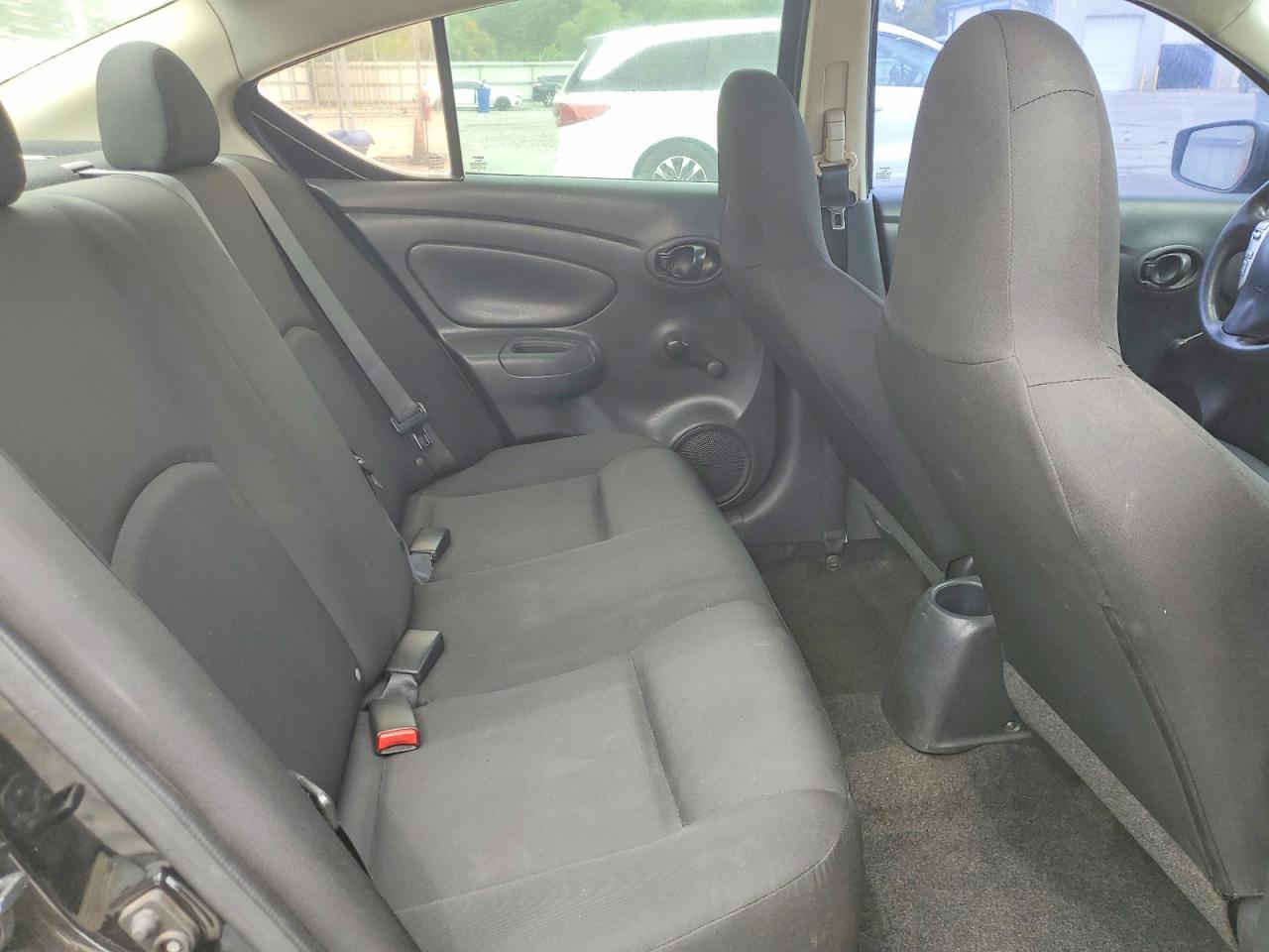 Nissan Versa 1.6 S Plus