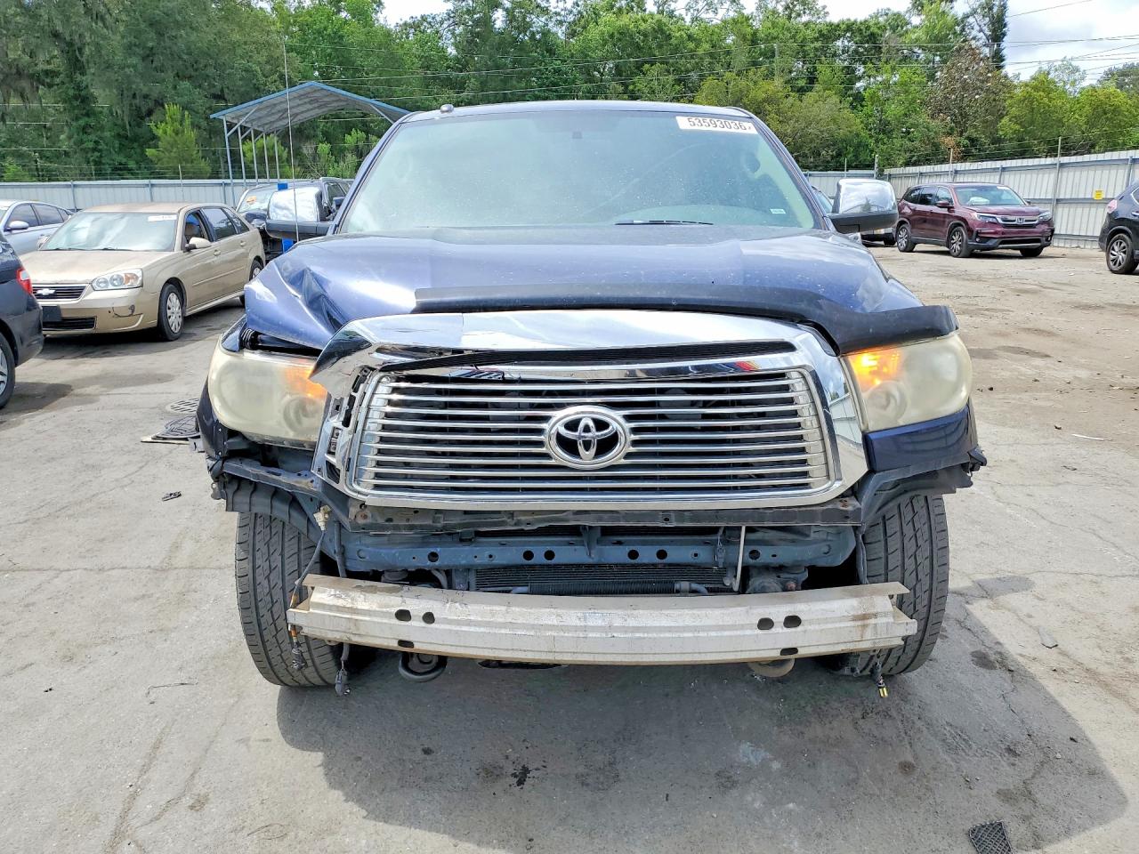 Toyota Tundra Crewmax Limited