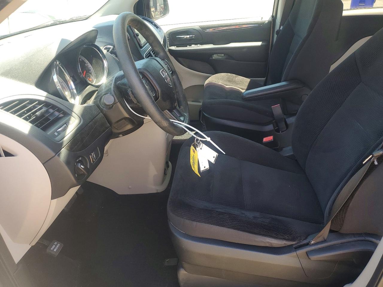 Dodge Caravan Se