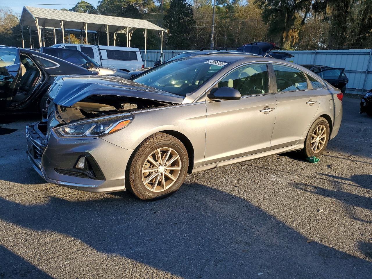 Salvage Hyundai SONATA Image