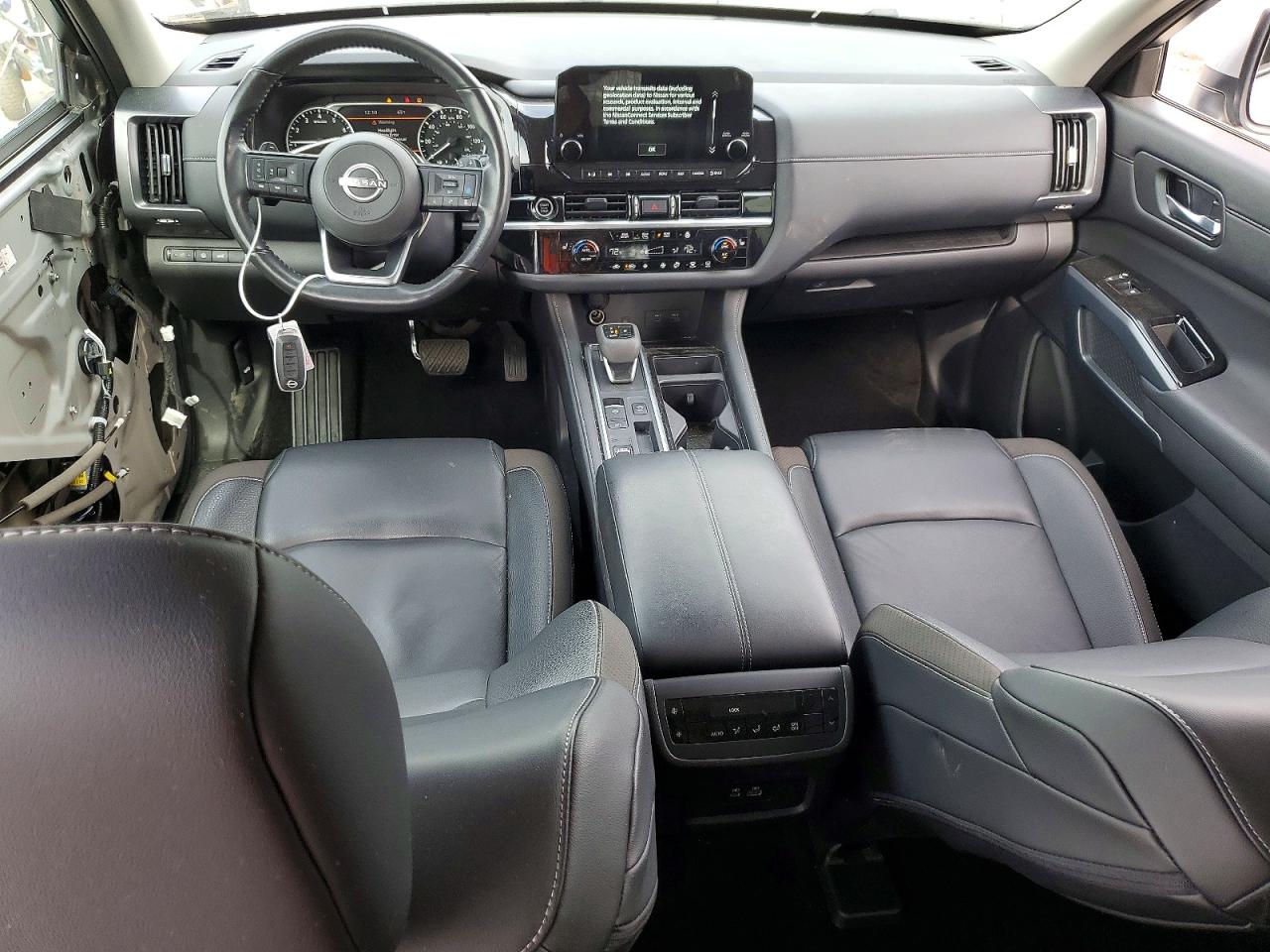 Nissan Pathfinder Sl