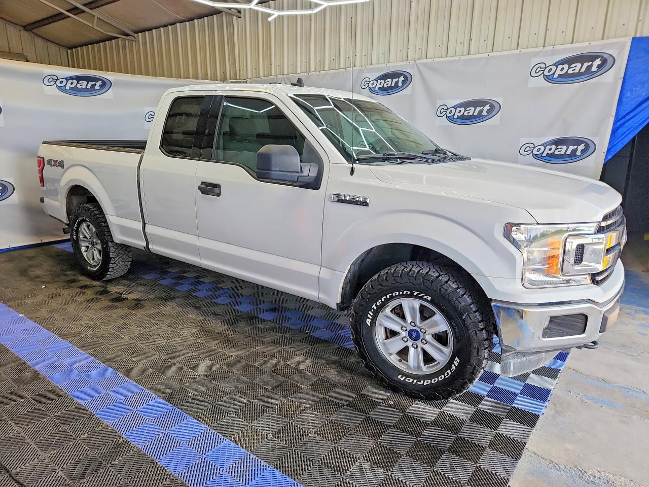 Ford F-150 Super Cab