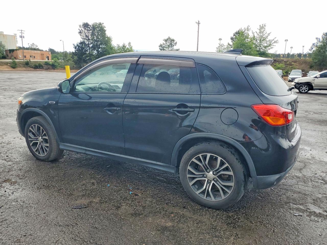 Mitsubishi Outlander Es